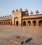 Jama Masjid, Fatehpur Sikri - Fatehpur Sikri के लिए छवि परिणाम. आकार: 176 x 185. स्रोत: www.tourmyindia.com