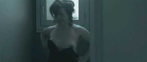 Naked Juliette Binoche In Elles