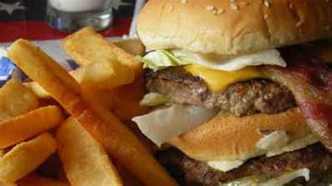 the 12 most mouth watering burger joints in washington