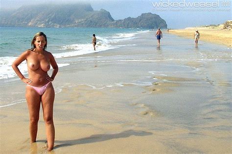 milfs and hot wives on vacation free porn