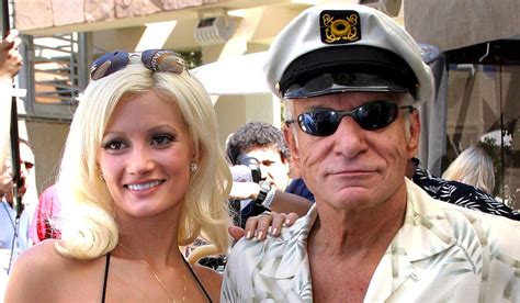 holly madison ashamed after group sex sessions with hef extra ie