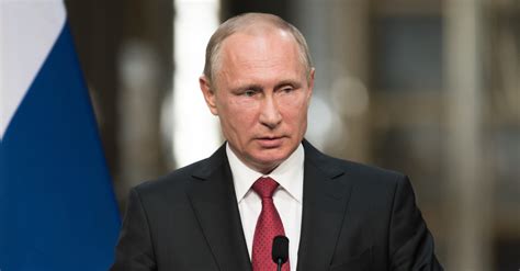 Vladimir Putin Promises Never To Legalize Same Sex Marriage In Russia