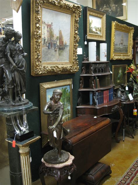 antiques art  collectibles art gallery  antiques mall
