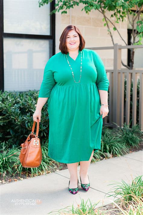 Plus Size Fashion Blogger Authentically Emmie Shares A Kelly Green