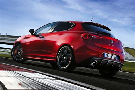 alfa romeo   giulietta le ultime notizie rivelate da autoexpress clubalfait