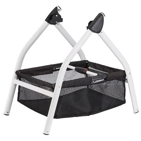 mee  carrycot seat unit house stand  pram place