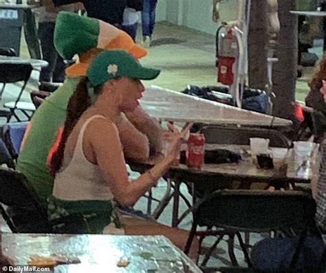 Casey Anthony Is Spotted Pounding St Patricks Day Shots And Pints In