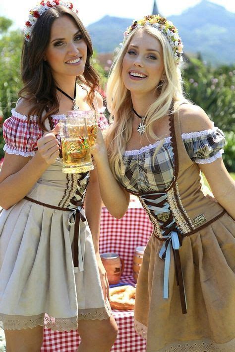 German Girls German Women Octoberfest Girls Beer Maid Oktoberfest