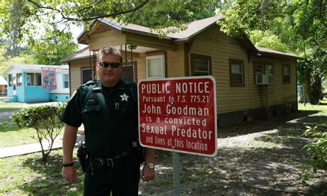 the florida county where police post sexual predator