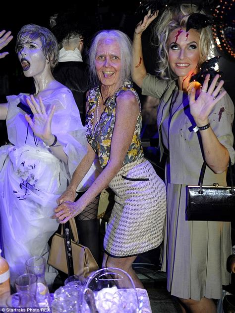 Heidi Klum Turns Into Wrinkled Old Lady With Oscar Winning Make Up