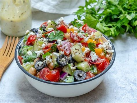 Most Practical And Delicious Salads To Prepare At Home Society19