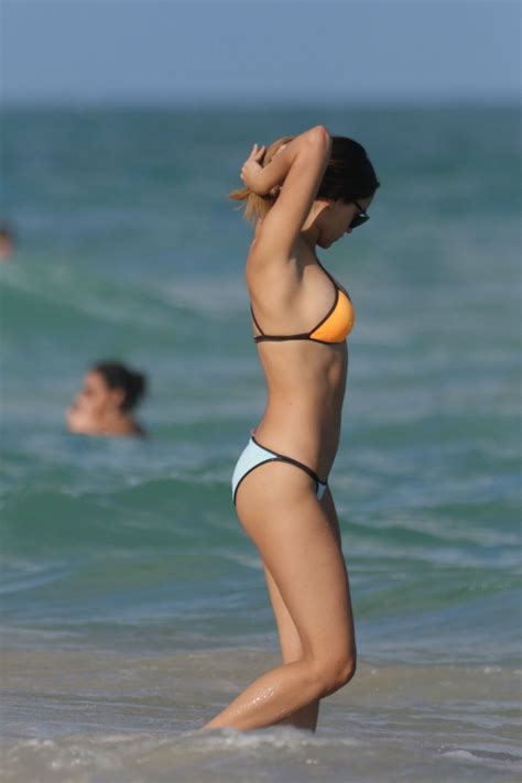 Eiza González In A Bikini 15 Photos Thefappening