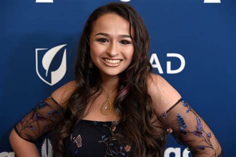 jazz jennings reveals gender confirmation surgery had complication