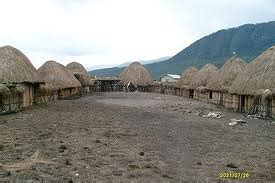 masyarakat tradisional  suku pedalaman