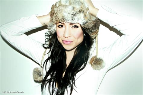 S S — Wcw Cassie Steele Check Out Her New Single Mad