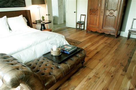 laminate flooring barn wood  laminate flooring