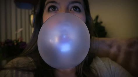 Cute Girl Blows Bubbles [11 9 2015] Youtube