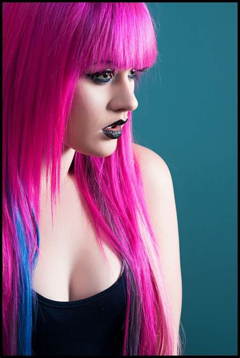 pin  dorita rico  hair colors hot pink hair girl  pink hair pink hair