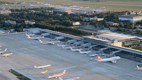 kiev boryspil international airport    star airport skytrax
