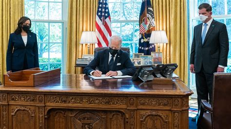 Biden Overturns Trump Era Bans On Tiktok Alipay And More Techradar