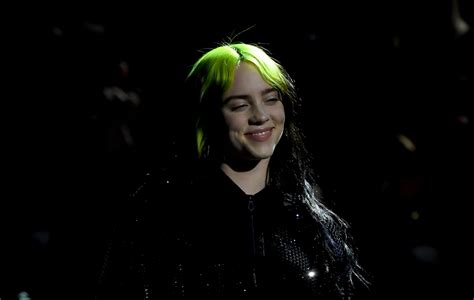 billie eilish seeks restraining order  man threatening    home