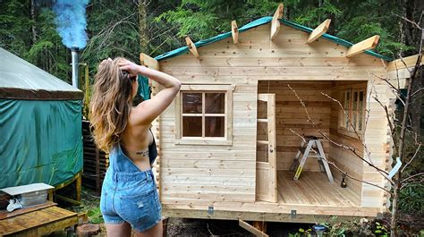 timelapse building  bunkie cabin expanding   grid yurt blueberry garden ep