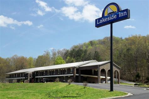 lakeside inn hotel deals