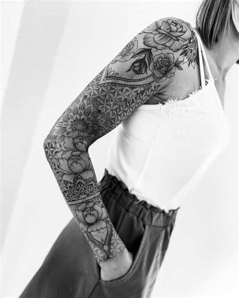Top 61 Best Sleeve Tattoos For Women [2021 Inspiration Guide]