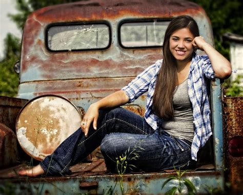 Country Outdoor Photography Senior Pictures High School