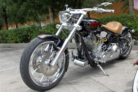 Hooters And Harley Davidson Bike Show