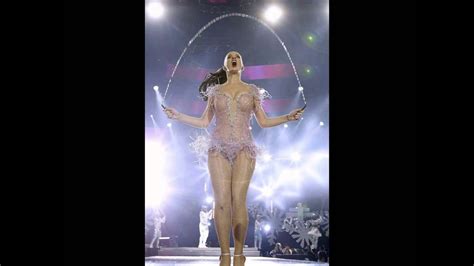 Katy Perry Performing On Stage Images Youtube