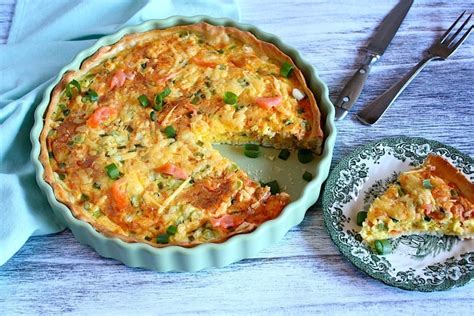 quiche met gerookte zalm big green egg blije kip eieren