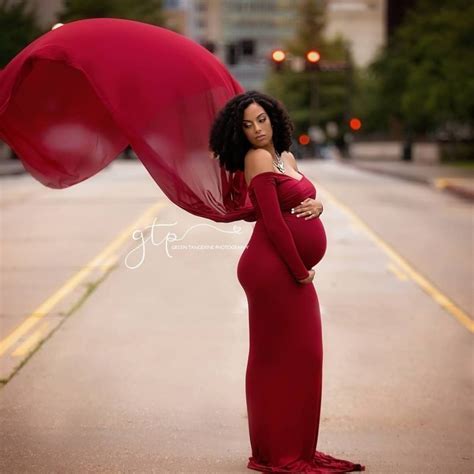 photographer captures jawdropping photos of pregnant black women