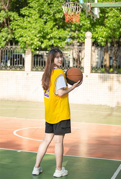Background Foto Gambar Fotografi Seragam Permainan Wanita Pemain Basket