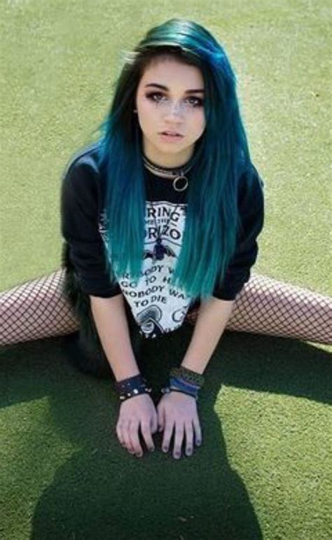 pin on goth punk alt girls are hot