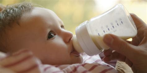 8 tips for saying i support you to formula feeding moms huffpost