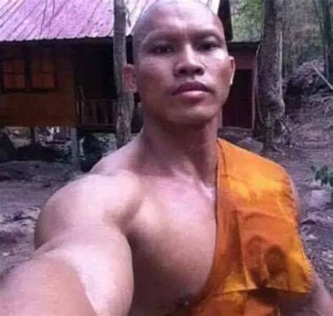 these photos of a buff monk who asks for ‘healthy alms