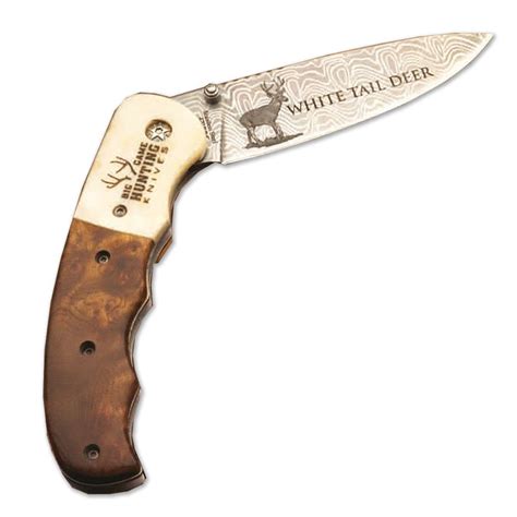 White Tailed Deer Pocket Knife Wildlife Pocket Knives Knives