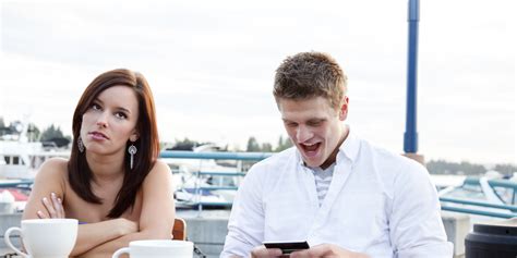 22 Things That Make You Undateable According To Twitter Huffpost