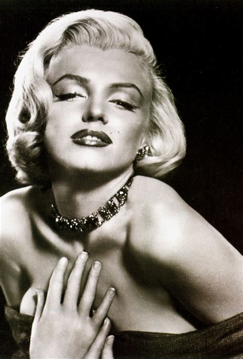 classic marilyn marilyn monroe photo 38016565 fanpop