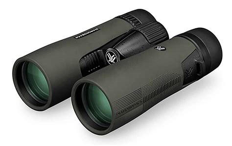 vortex diamondback    binoculars comparison binoculars insights