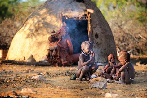 namibia s himba tribe pictured in stunning images daily mail online
