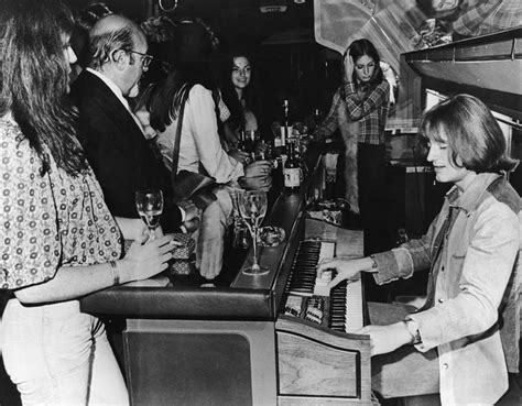 led zeppelin s mile high party aboard the starship 1973