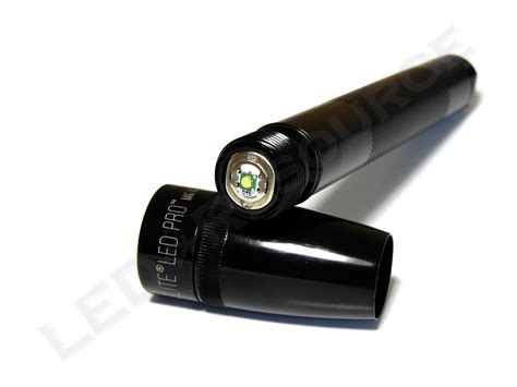 mini maglite pro  pro led flashlight review led resource