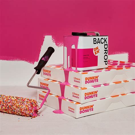 backdrop  collaborated  dunkin   bold paint pairing
