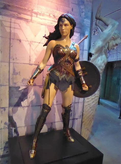 Hollywood Movie Costumes And Props Gal Gadot S Wonder