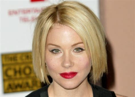 Christina Applegate Wearing Her Hair In A Classic Bob At