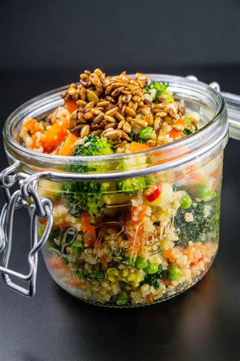 une salade de quinoa  emporter serial cooker