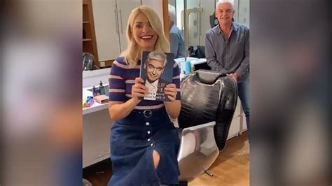Holly Willoughby In Tears Over Emotional Phillip Schofield Interview