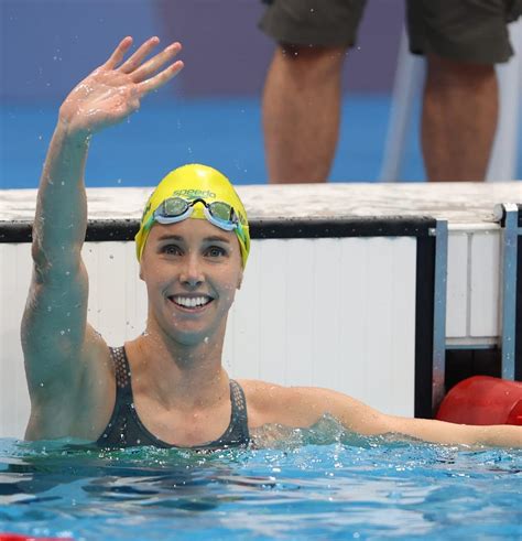 australia s mckeon becomes first ever female swimmer to win 7 medals at